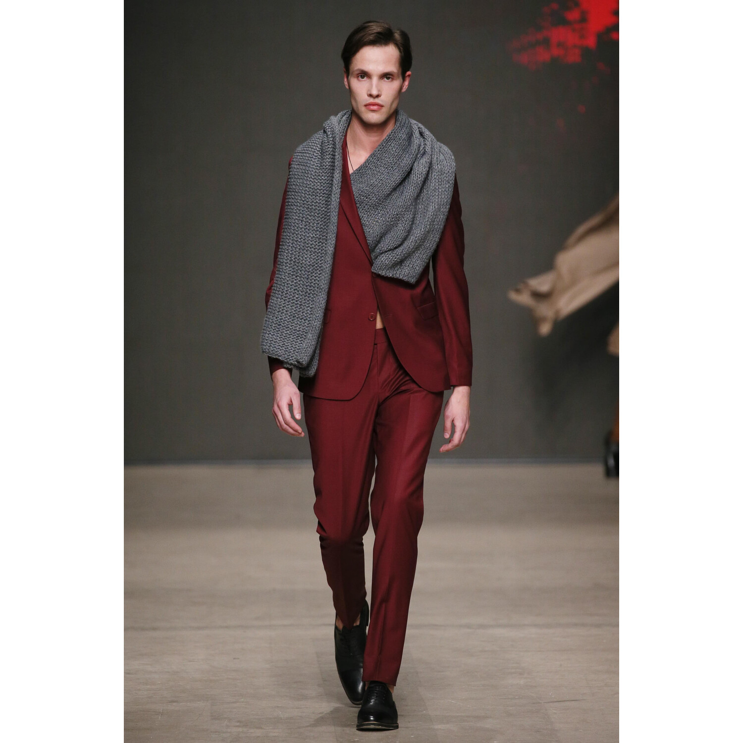 Фото 21DOT12 | The Twenty One Twelve Fall 2019 Ready-to-Wear / 21DOT12 | The Twenty One Twelve осень-зима 2019 / Неделя моды: Москва